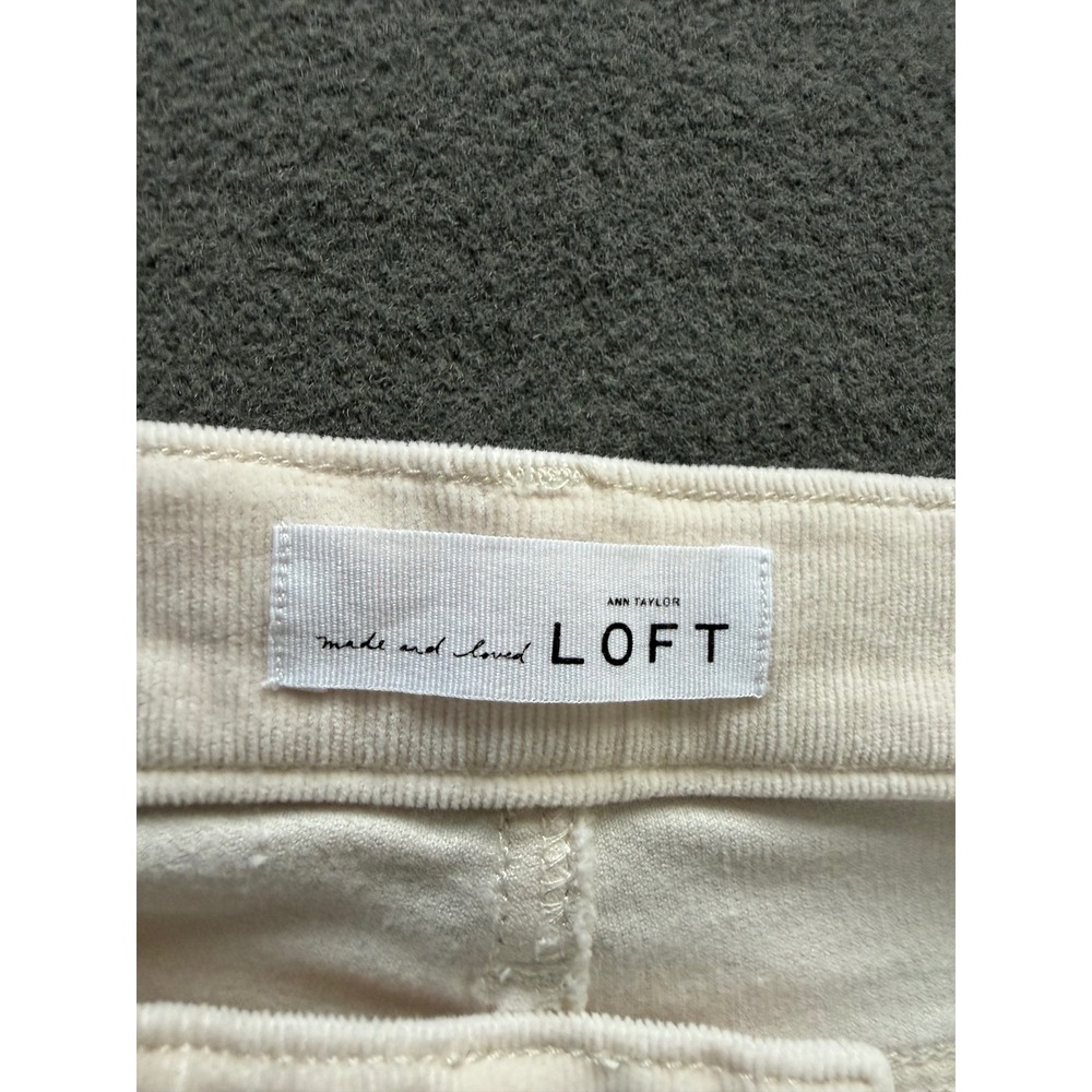 Ann Taylor Loft Womens Modern Skinny Cream Corduroy Skinny Leg Size 00/24 -EUC - Picture 2 of 14